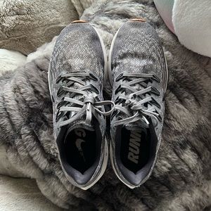 Women’s Nike Zoom Running Sneakers